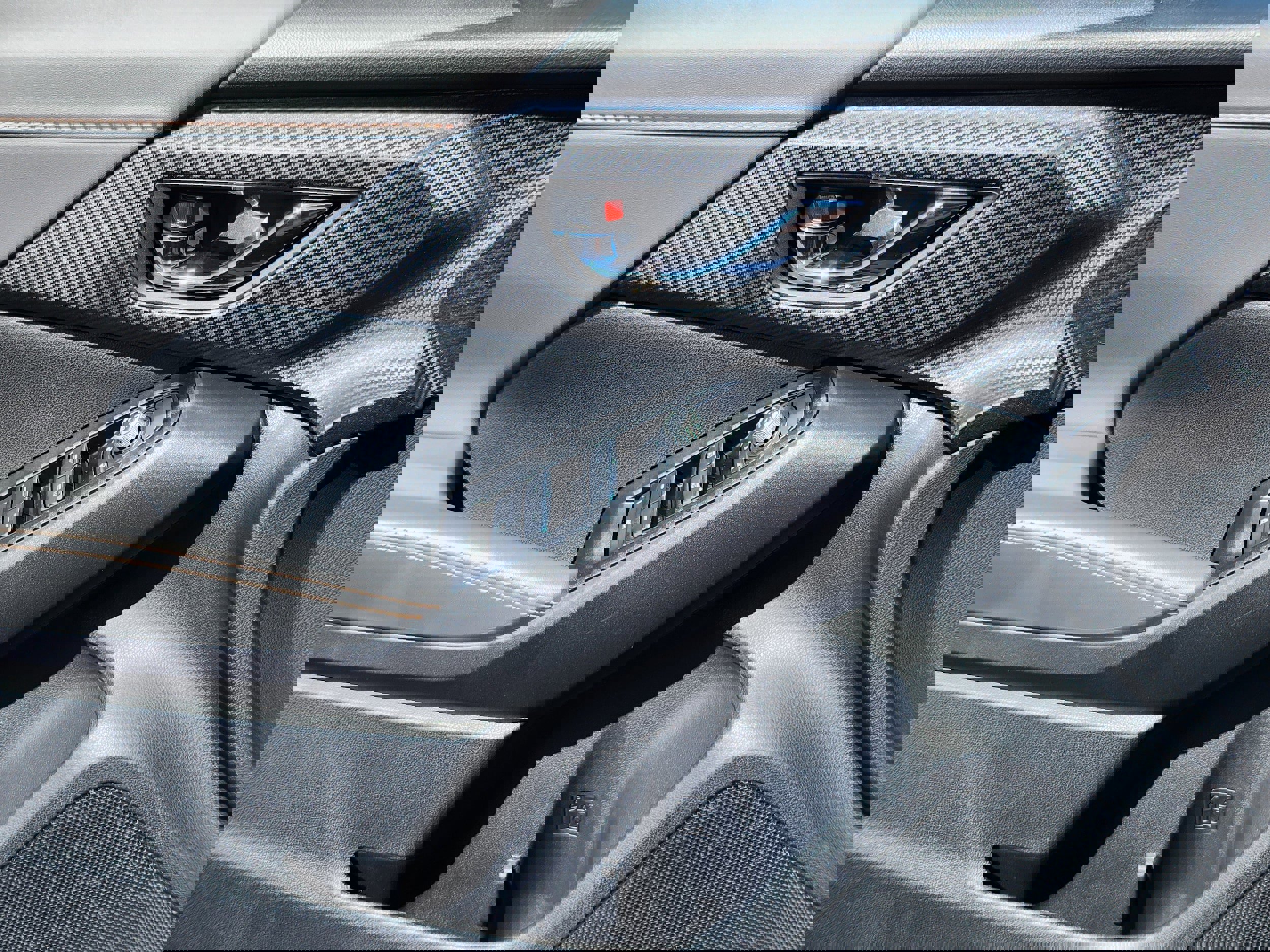 New 2025 Subaru Crosstrek 2.5i Limited w/ Popular Package #4A image 8