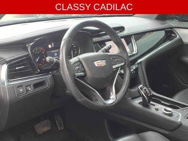 Used 2021 Cadillac XT6 Premium Luxury w/ LPO, Floor Liner Package AWD/4WD image 8