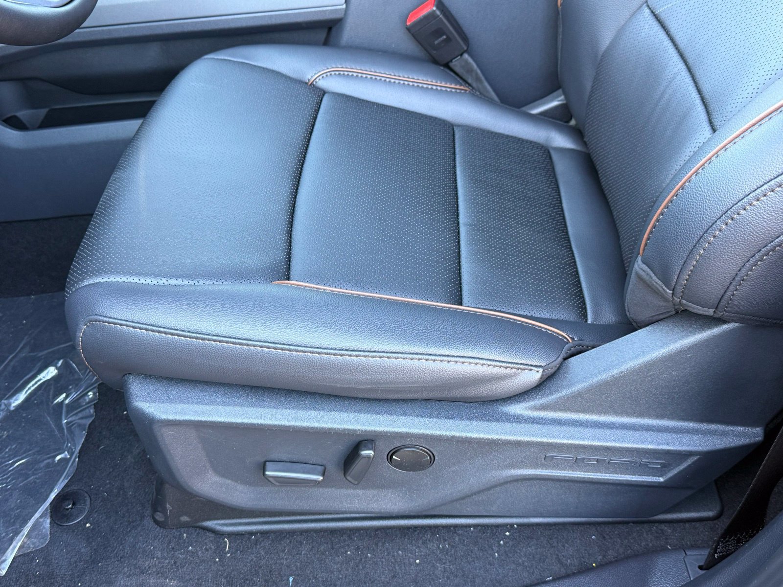 New 2026 Ford F550 4x4 Crew Cab image 36