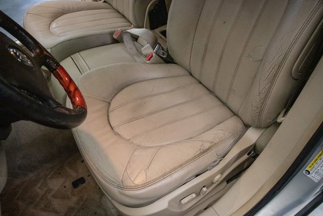 Used 2008 Buick Lucerne CXL w/ Driver Confidence Package image 24