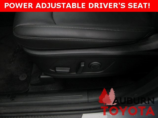 Used 2025 Kia Sorento S w/ Panoramic Sunroof Package image 13