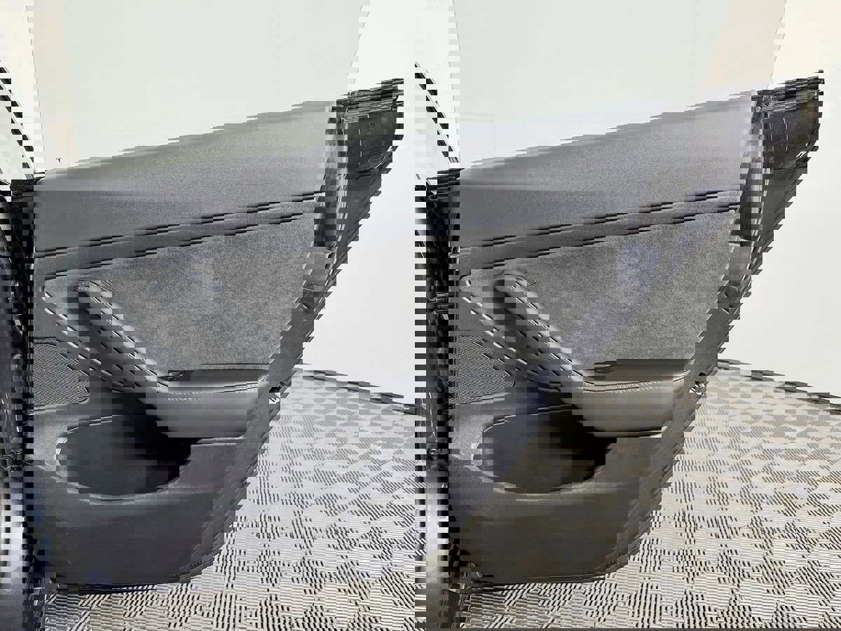 Used 2021 Tesla Model 3 Standard Range Plus image 37