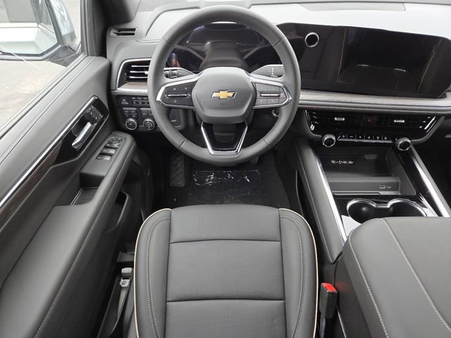 New 2025 Chevrolet Suburban Premier image 33