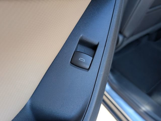 New 2026 Chevrolet Equinox ACTIV w/ Convenience Package III AWD/4WD image 11