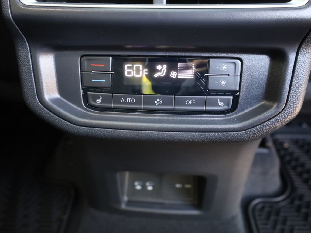 Used 2025 Volkswagen Atlas SEL image 22