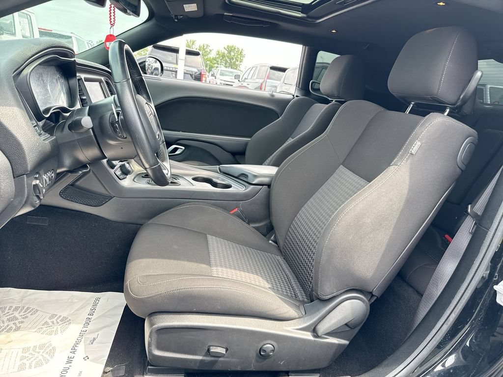 Used 2023 Dodge Challenger R/T Scat Pack RWD image 11