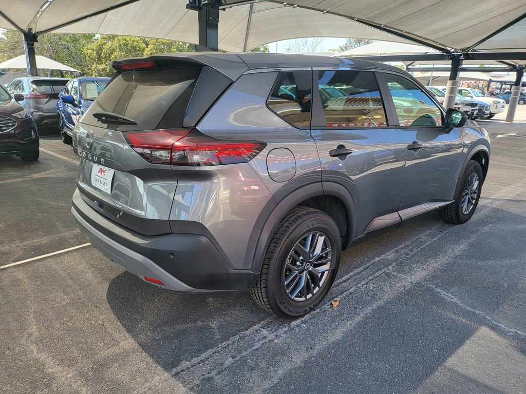 Used 2023 Nissan Rogue S image 12