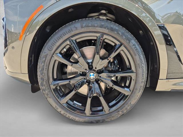 New 2027 BMW X7 xDrive40i w/ Executive Package AWD/4WD image 10