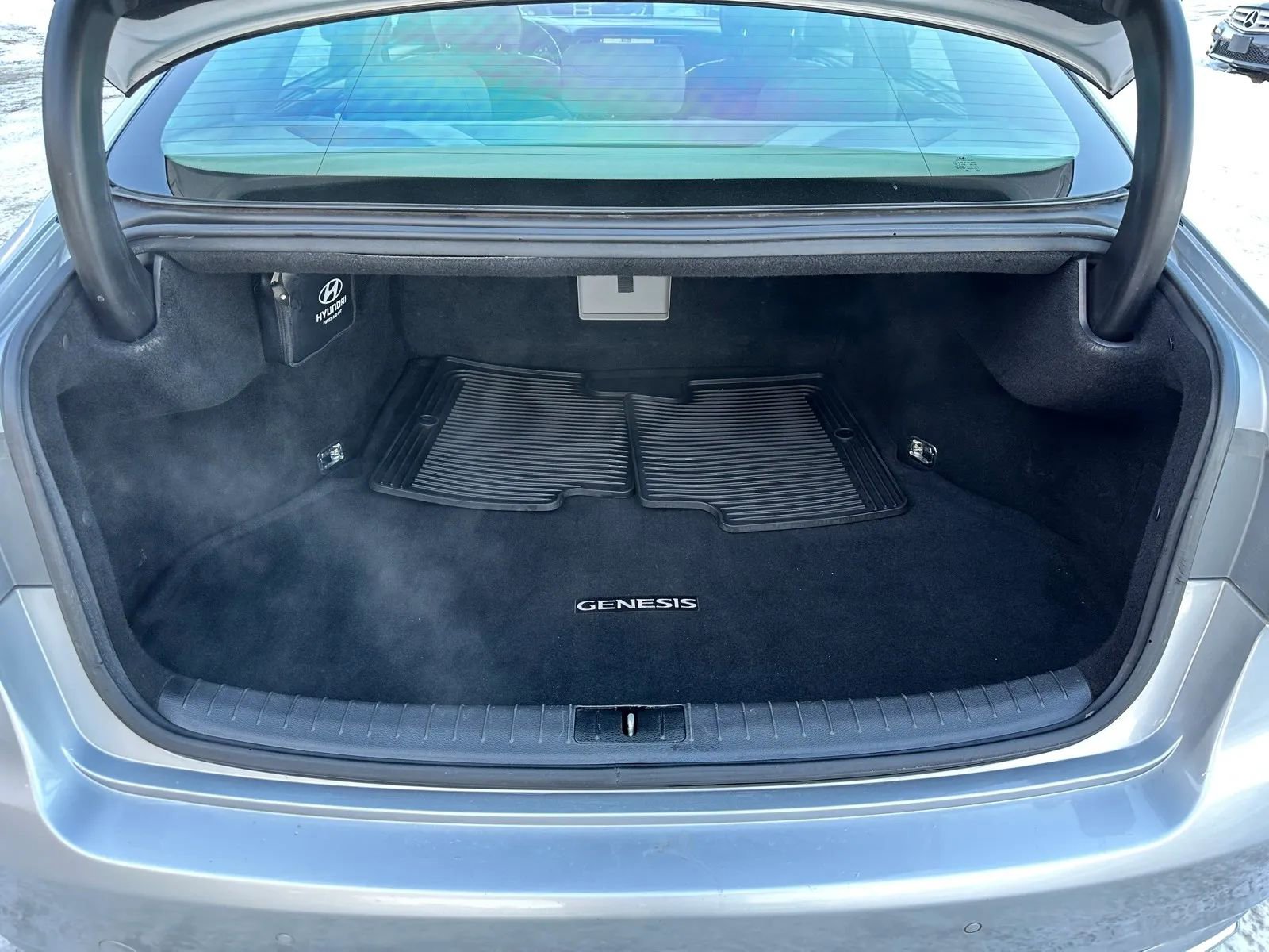 Used 2015 Hyundai Genesis 3.8 w/ Option Group 04 image 23