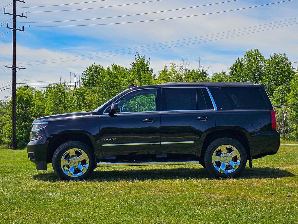 Used 2017 Chevrolet Tahoe LT w/ LT Signature Package AWD/4WD image 6