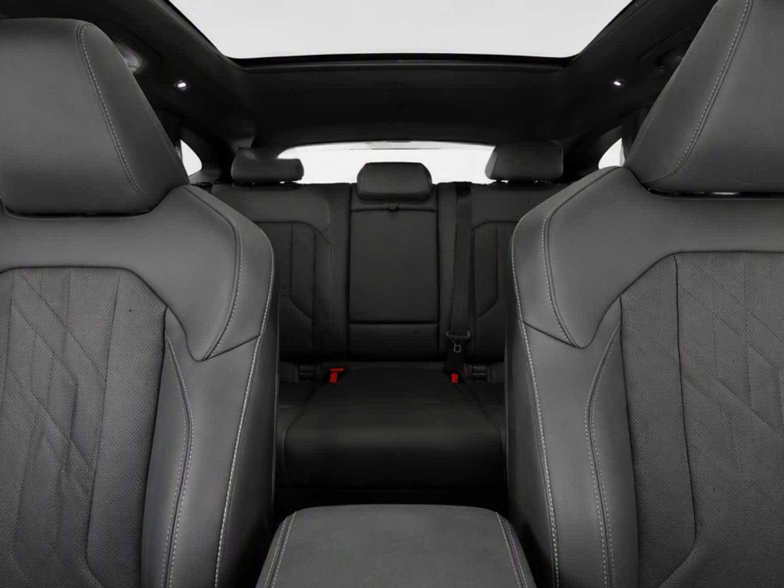 New 2026 BMW X3 xDrive30i w/ Convenience Package AWD/4WD image 18