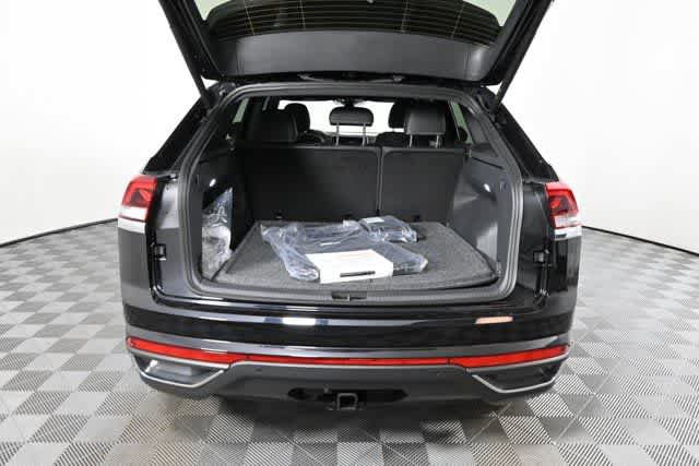 New 2026 Volkswagen Atlas Cross Sport SE FWD image 13