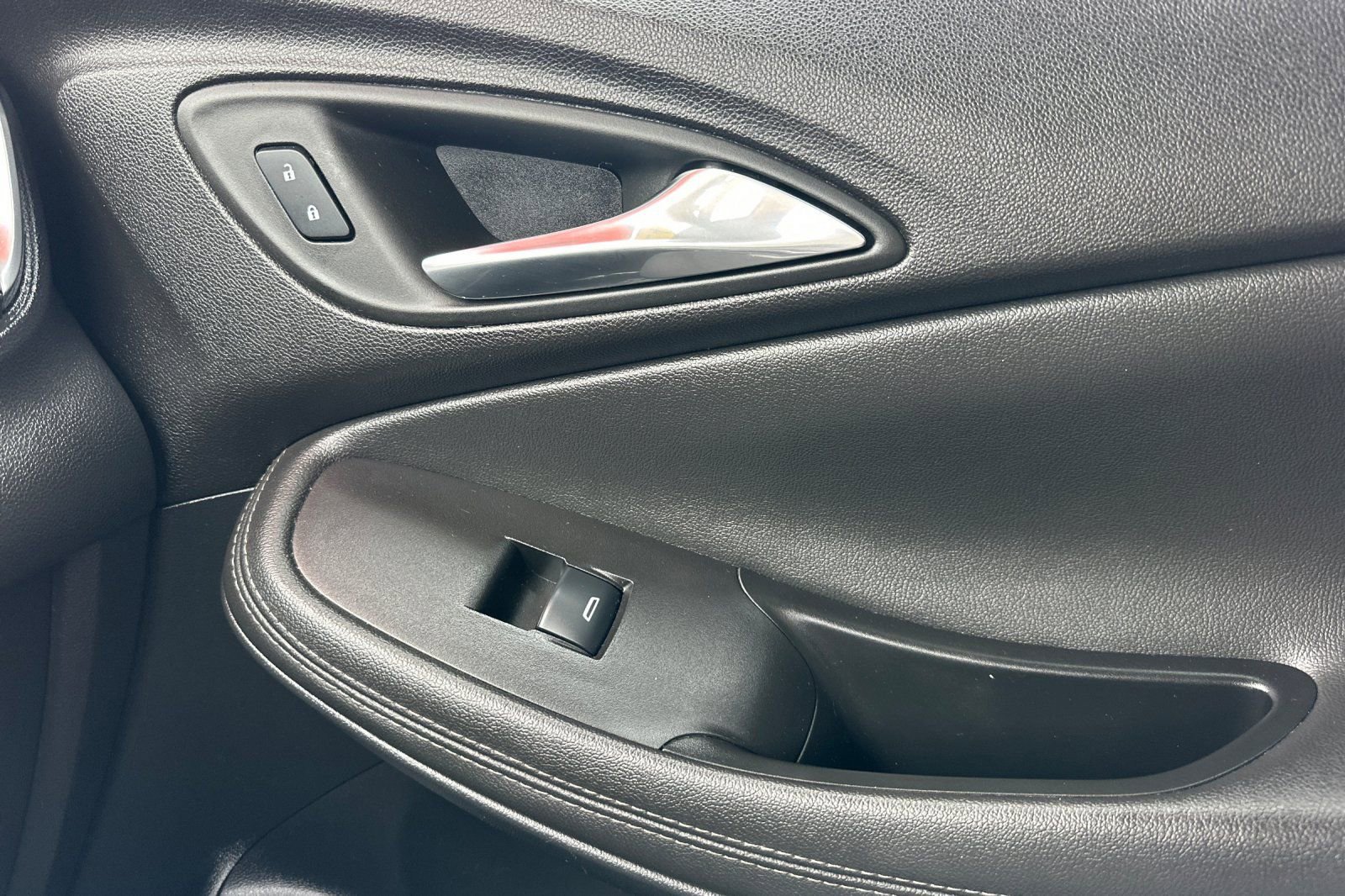 Certified 2024 Buick Encore GX Preferred image 22