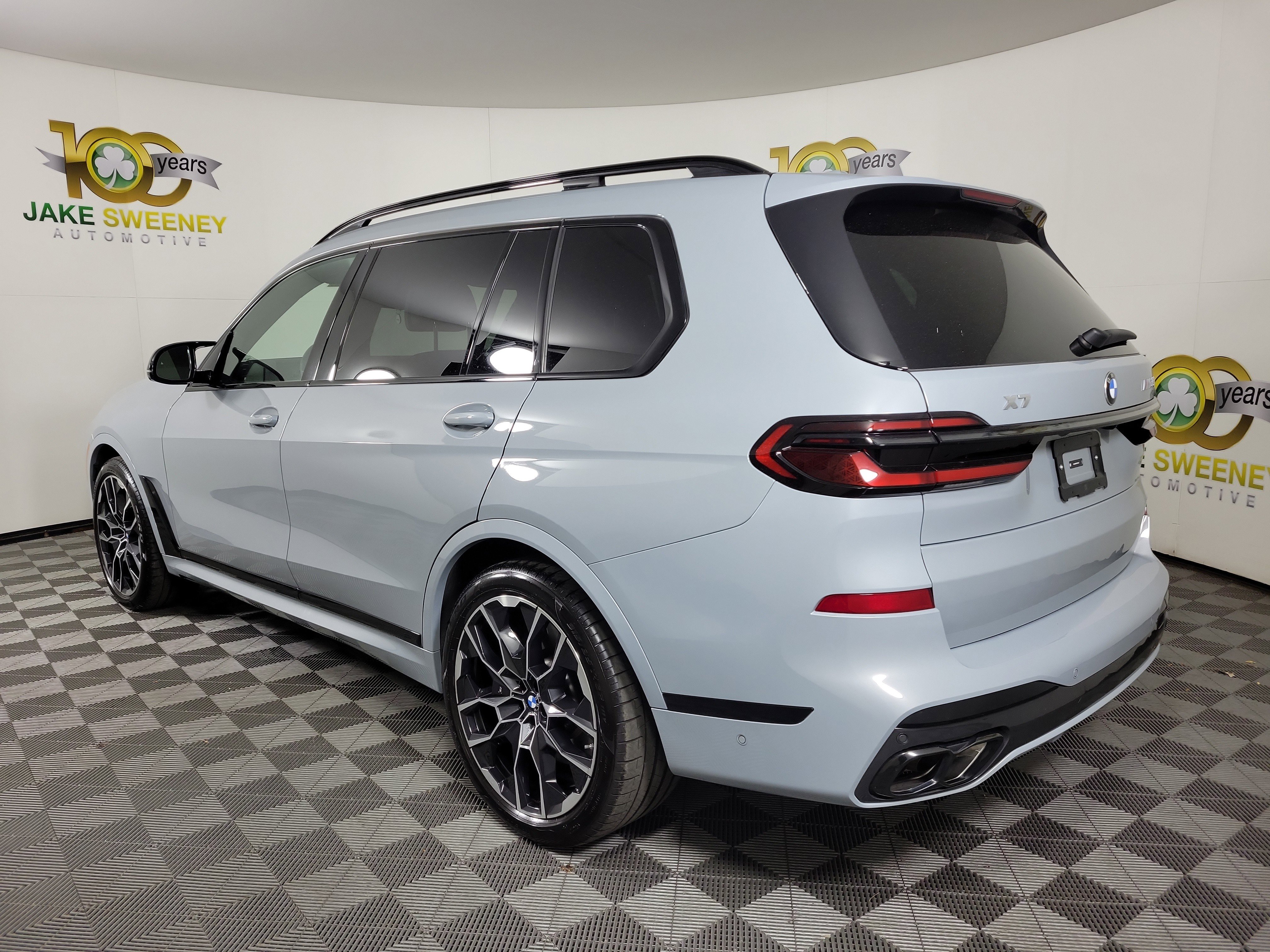Certified 2026 BMW X7 M60i image 5