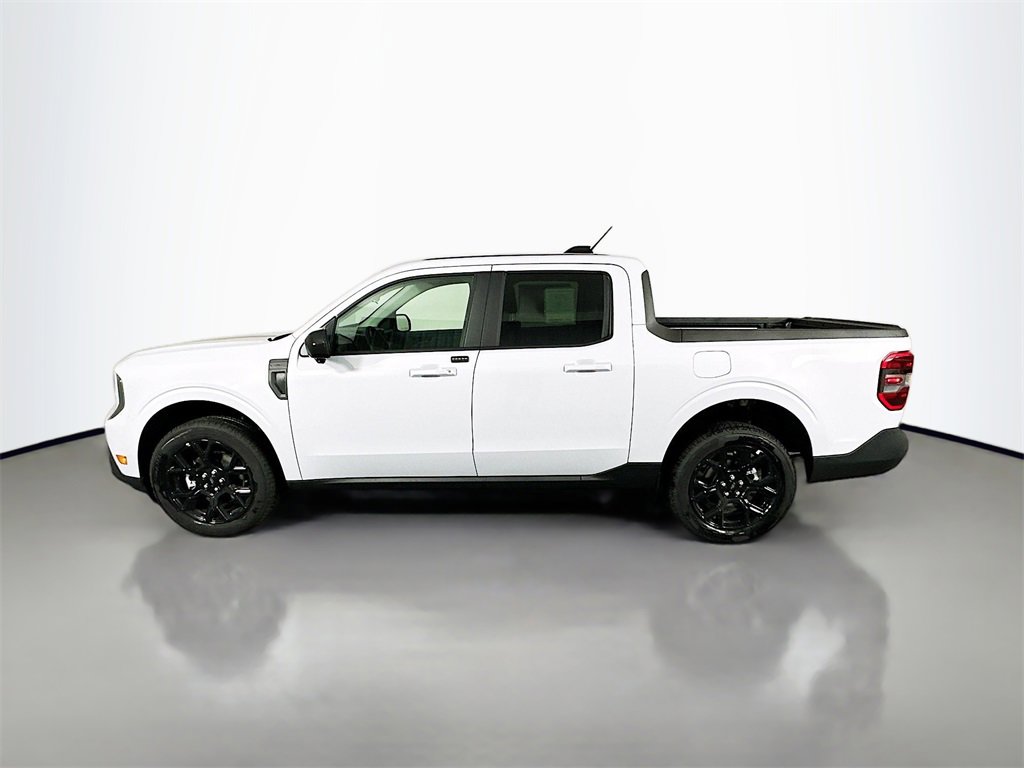 New 2025 Ford Maverick Lariat w/ Black Appearance Package image 4