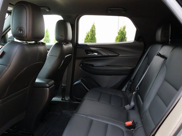 Used 2024 Chevrolet TrailBlazer RS w/ Driver Confidence Package FWD image 17