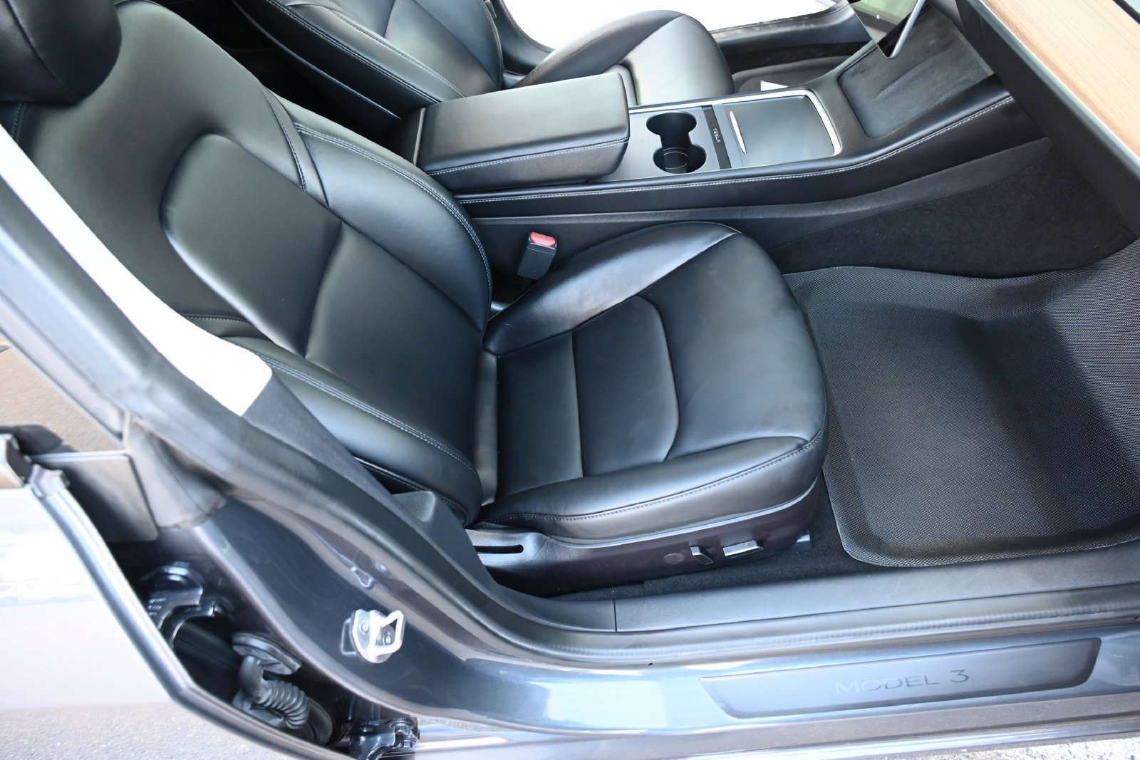 Used 2022 Tesla Model 3 Standard Range RWD image 20