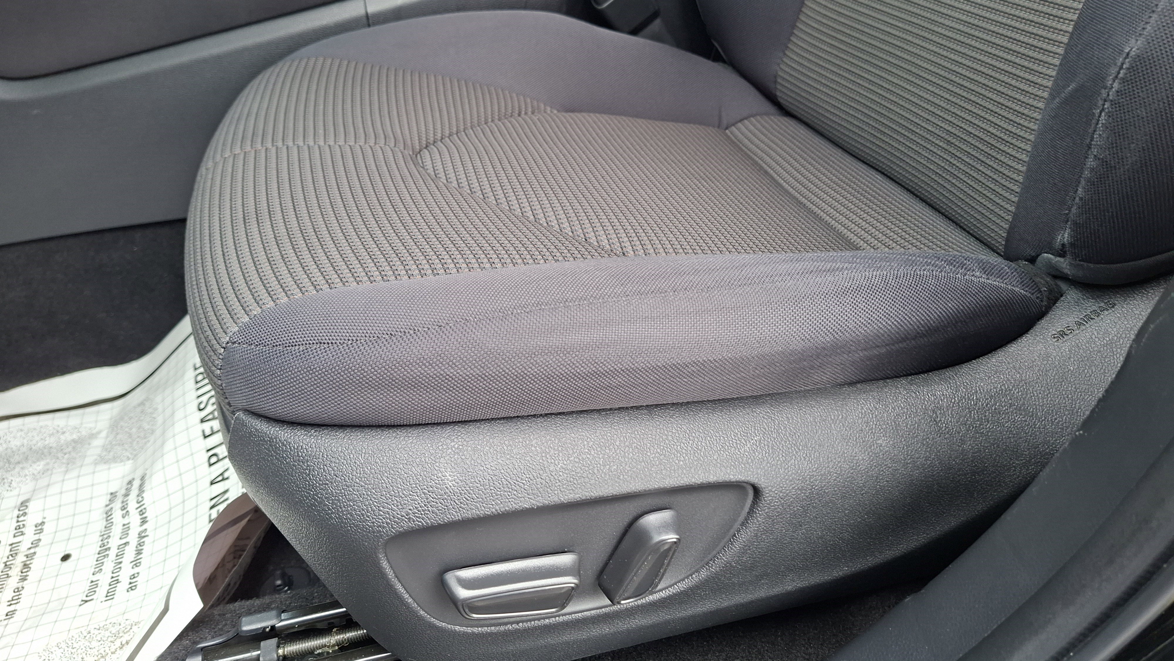 Used 2023 Toyota Highlander L image 18