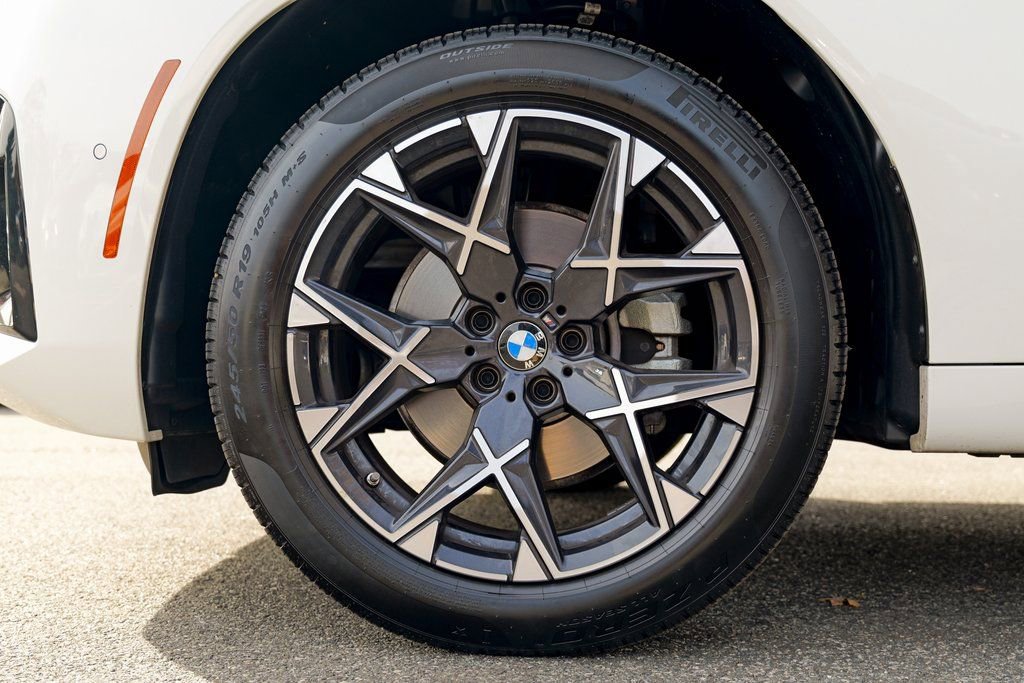 Used 2025 BMW X3 xDrive30i w/ M Sport Package image 15