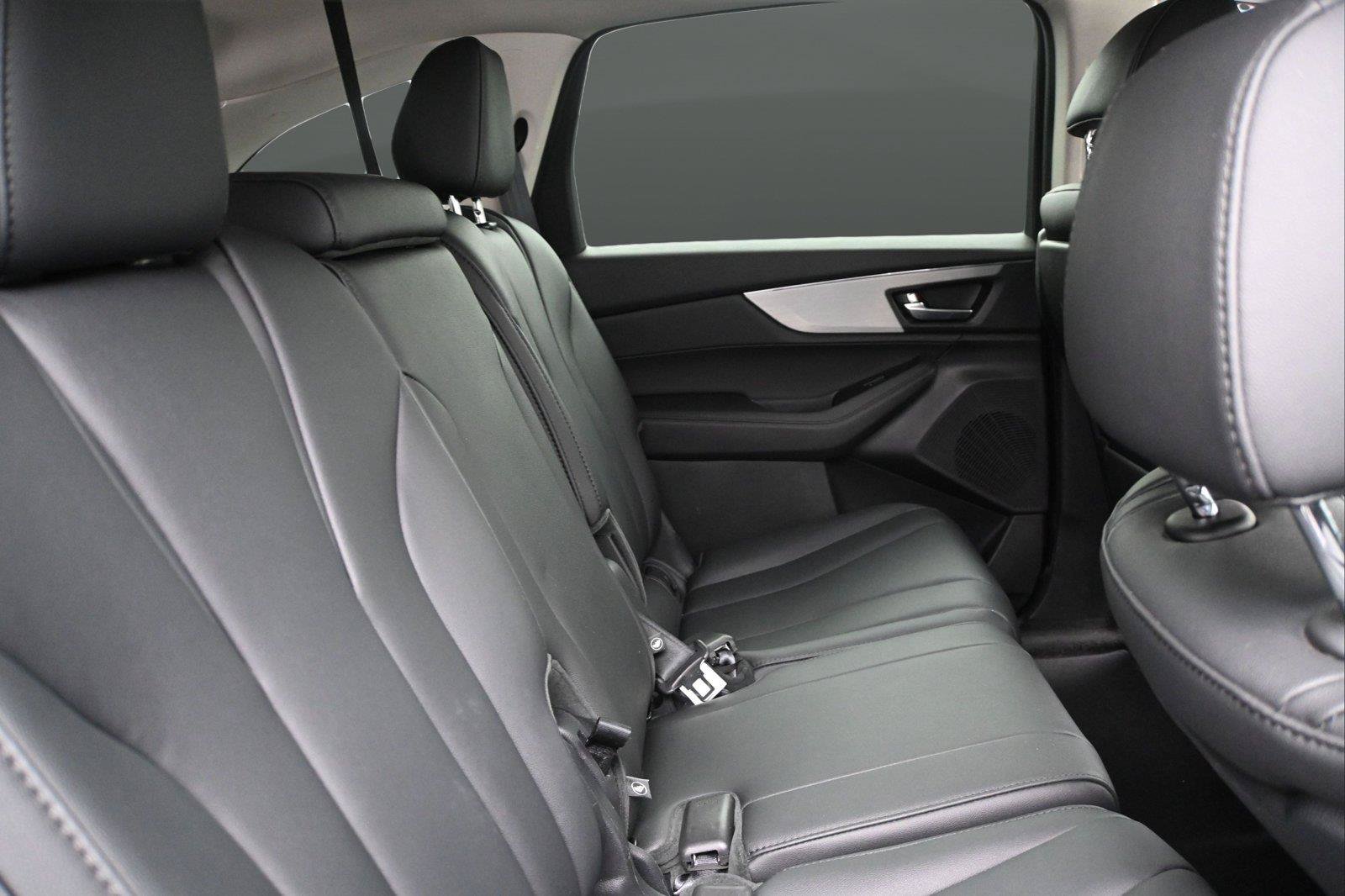 Certified 2024 Acura MDX SH-AWD image 19