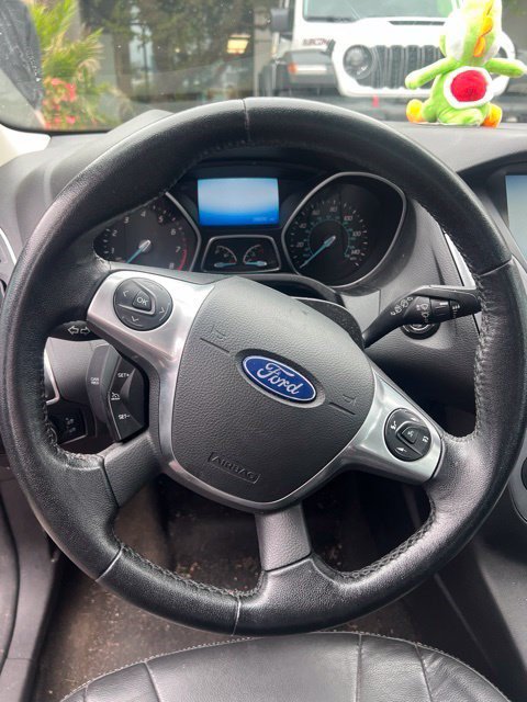 Used 2014 Ford Focus Titanium FWD image 10