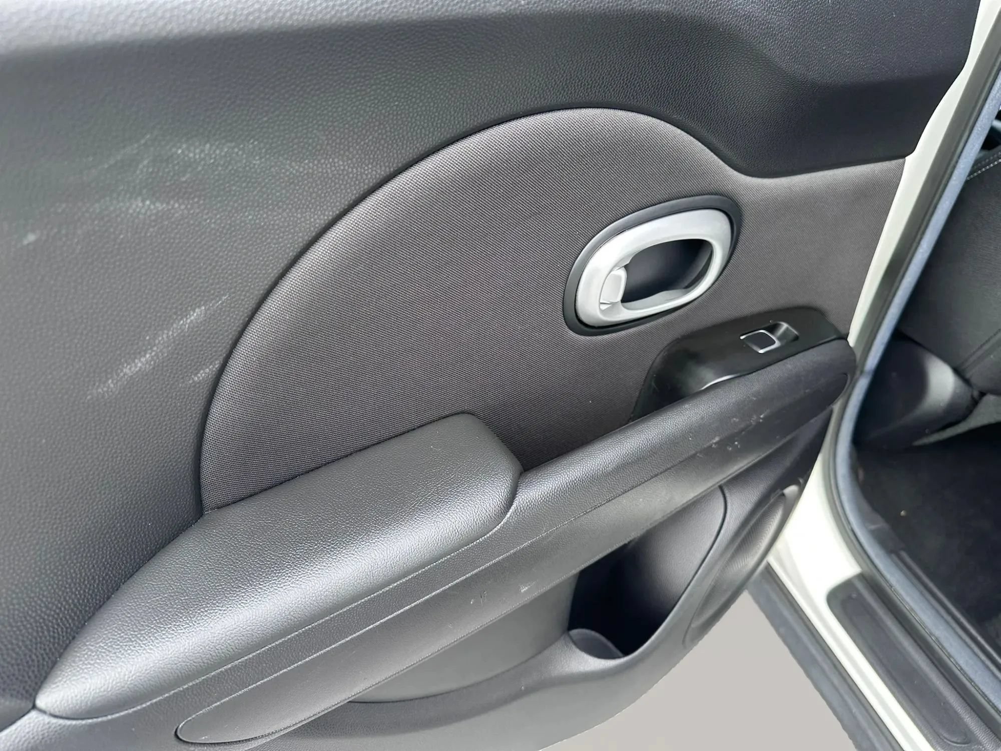 Used 2019 Kia Soul + FWD image 16