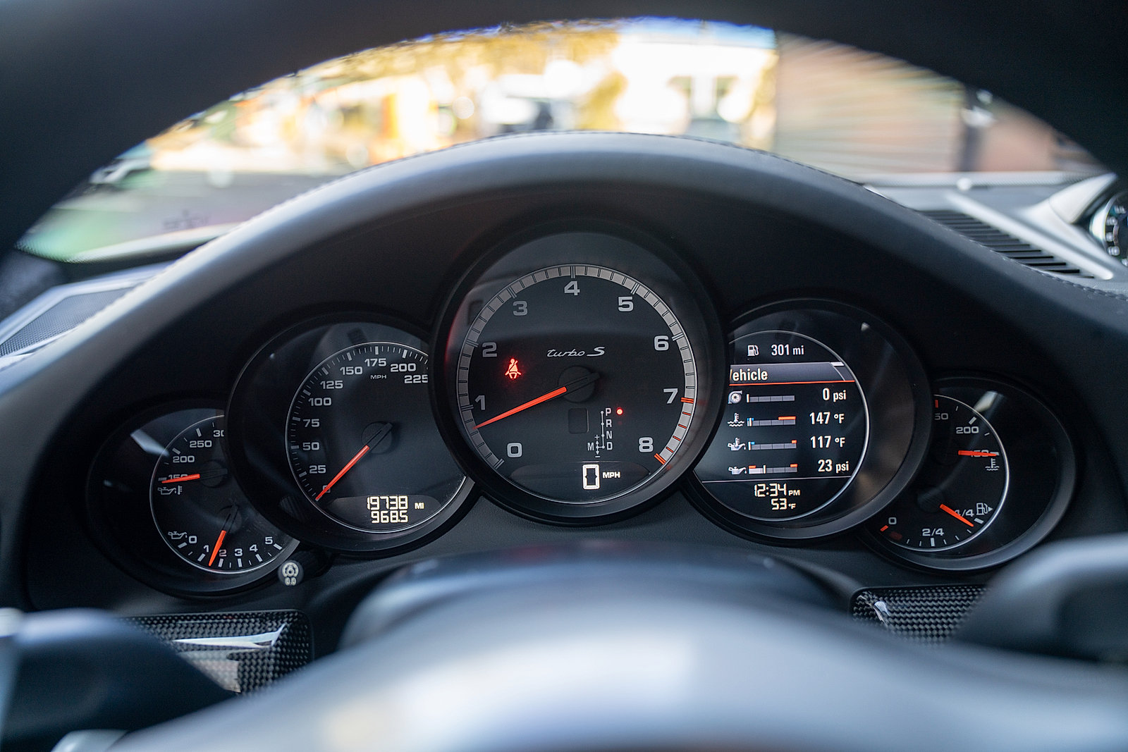 Certified 2015 Porsche 911 Turbo image 9