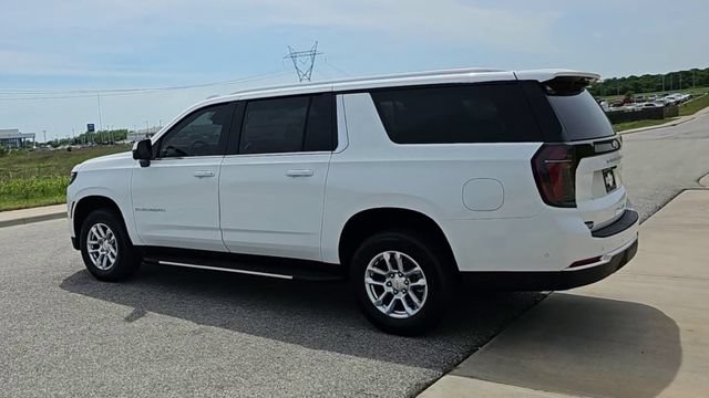 New 2026 Chevrolet Suburban LS w/ Max Trailering Package AWD/4WD image 6