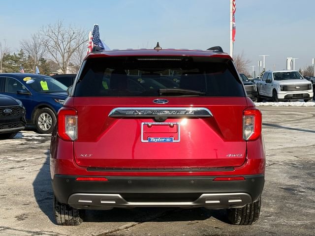 Certified 2022 Ford Explorer XLT w/ Equipment Group 202A image 29
