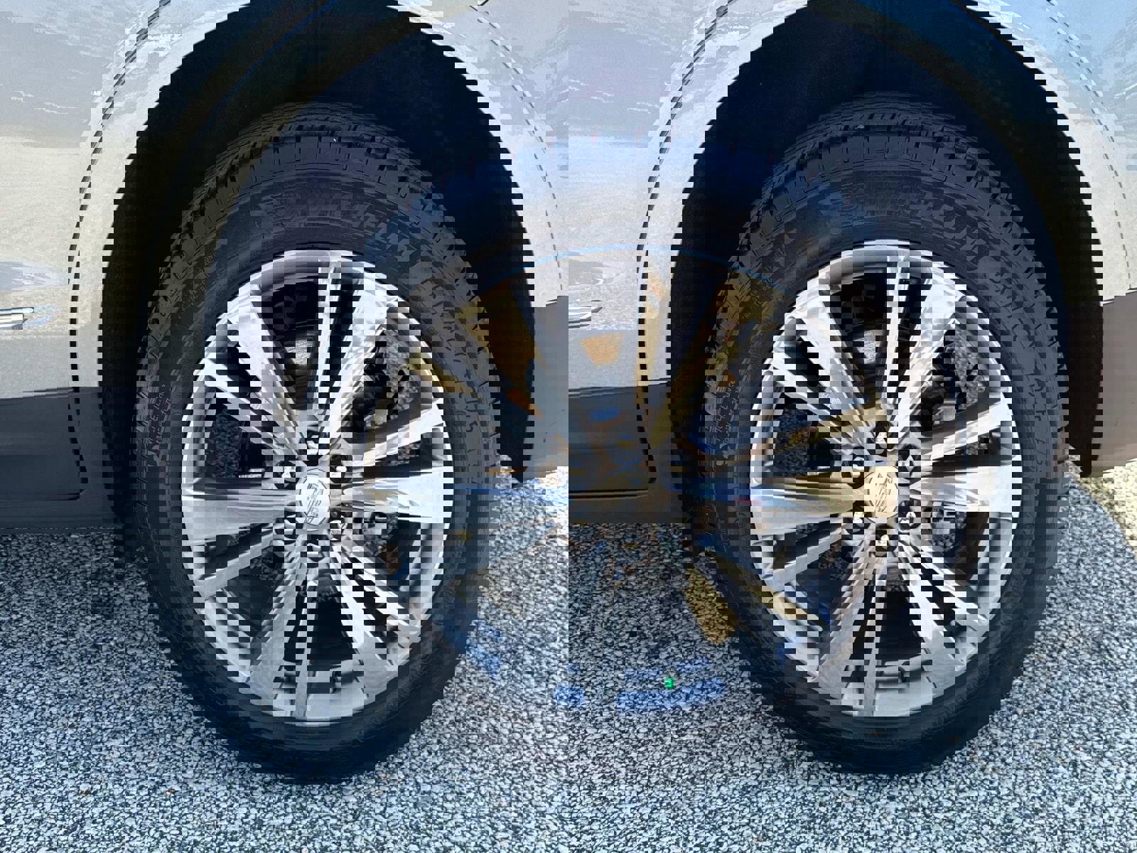 Used 2024 Cadillac XT5 Premium Luxury image 10