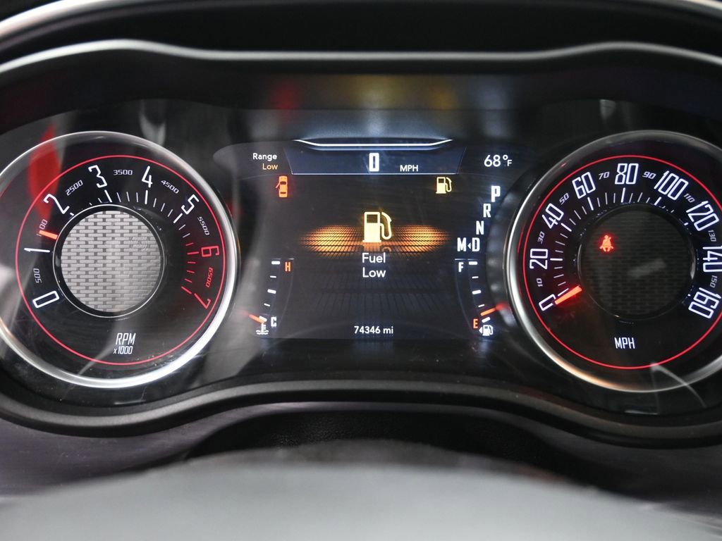 Used 2017 Dodge Challenger R/T Plus image 10