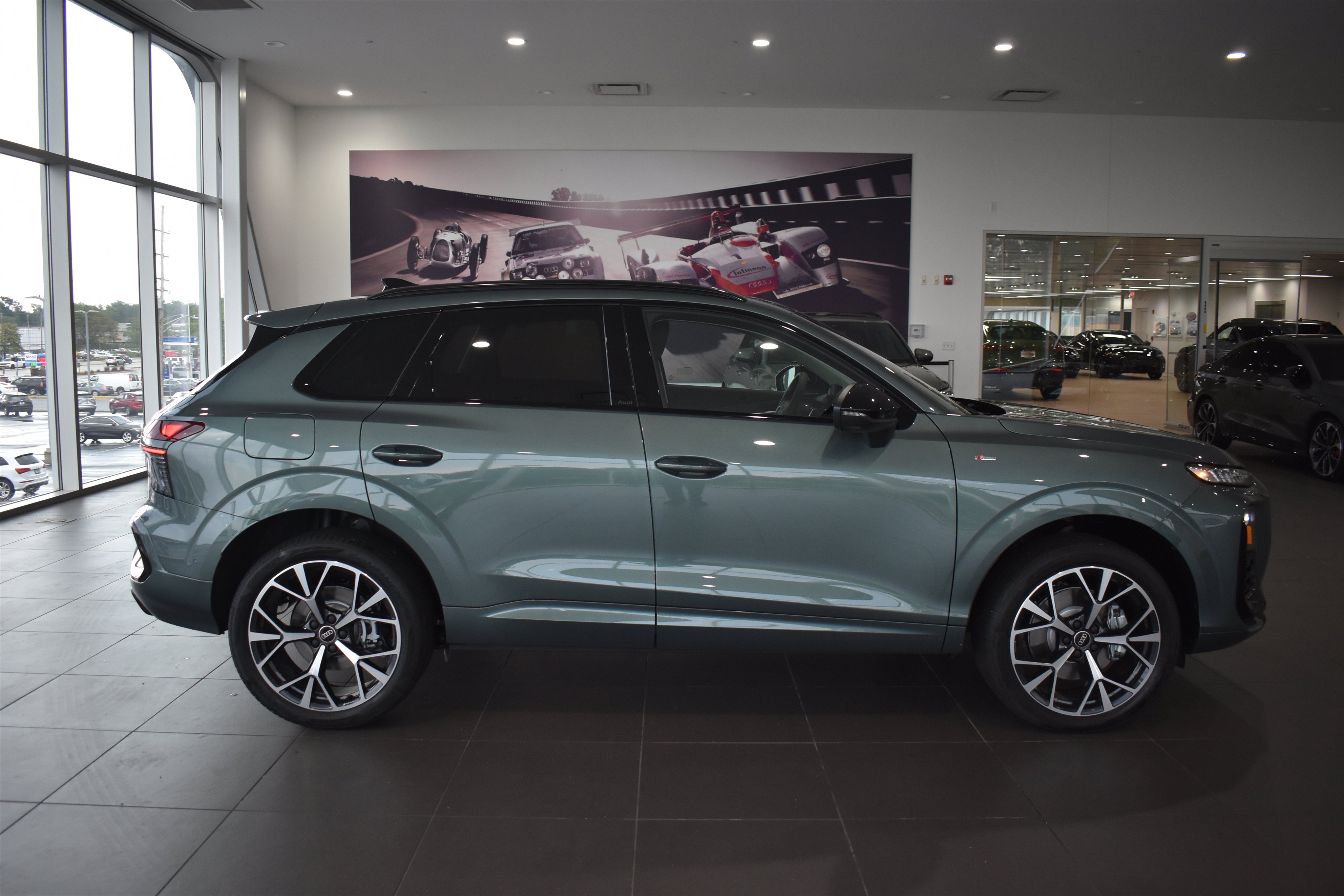New 2026 Audi Q3 quattro 2.0T AWD/4WD image 8