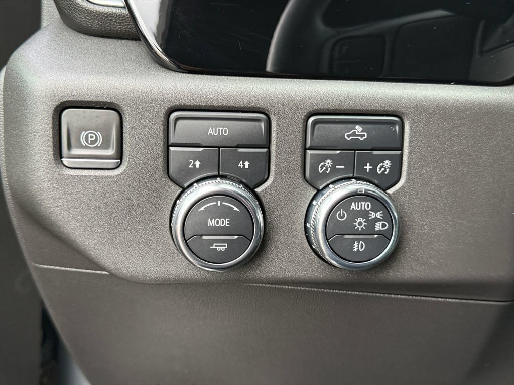 Used 2023 GMC Sierra 1500 Elevation AWD/4WD image 23
