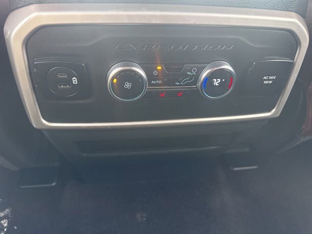 Used 2022 Ford Expedition Max Limited image 22