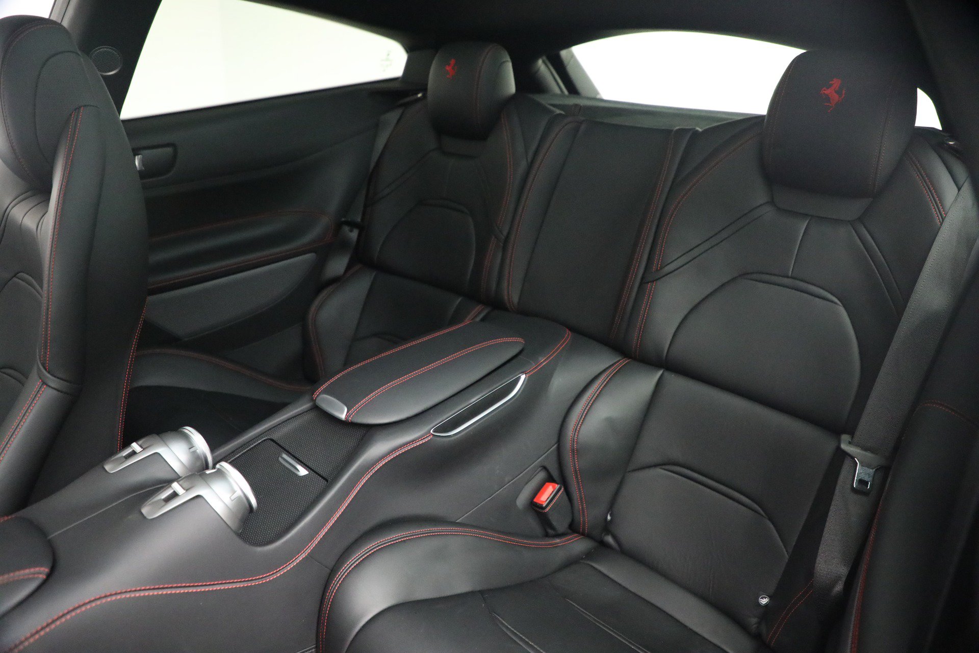 Certified 2018 Ferrari GTC4Lusso AWD/4WD image 17