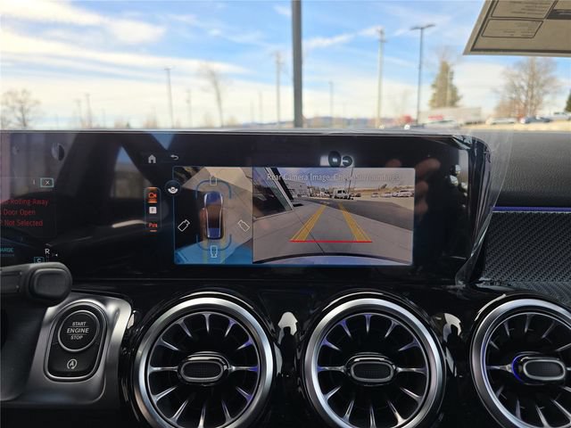 New 2026 Mercedes-Benz GLB 35 AMG 4MATIC image 28