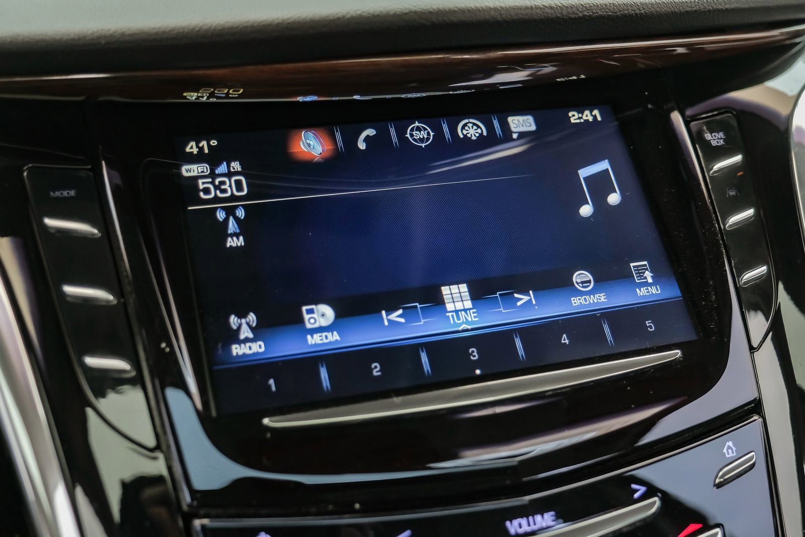 Used 2017 Cadillac Escalade ESV Luxury AWD/4WD image 32