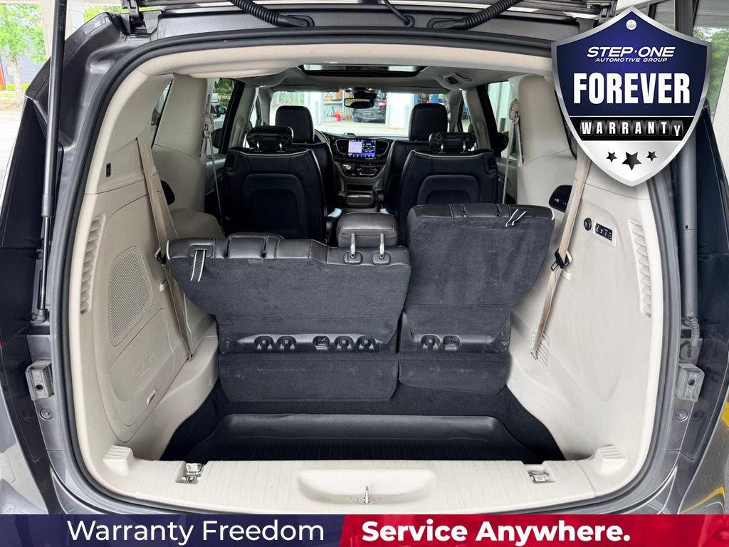 Used 2021 Chrysler Pacifica Limited AWD/4WD image 31
