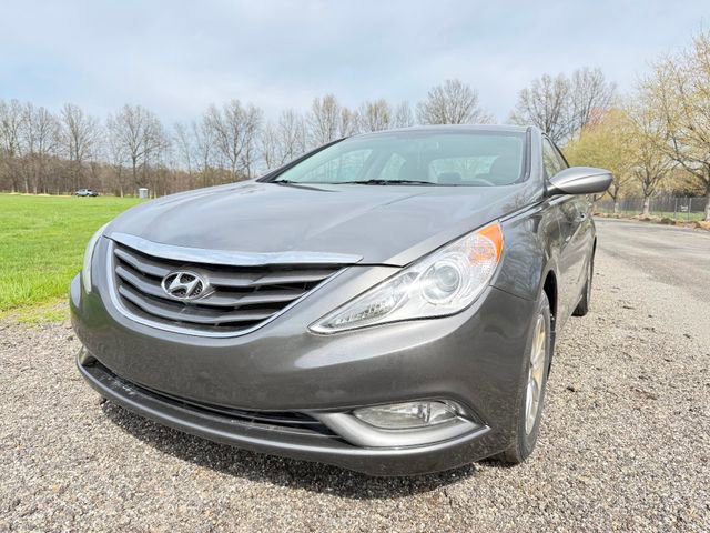 Used 2013 Hyundai Sonata GLS w/ Popular Equipment Pkg FWD image 1