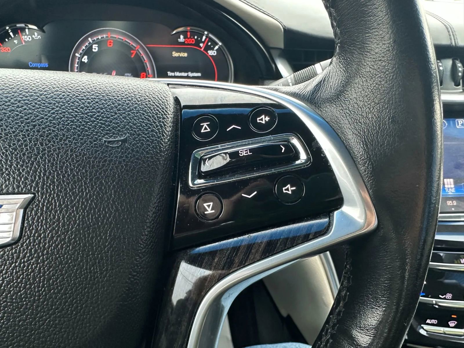 Used 2016 Cadillac XTS Vsport Platinum image 29