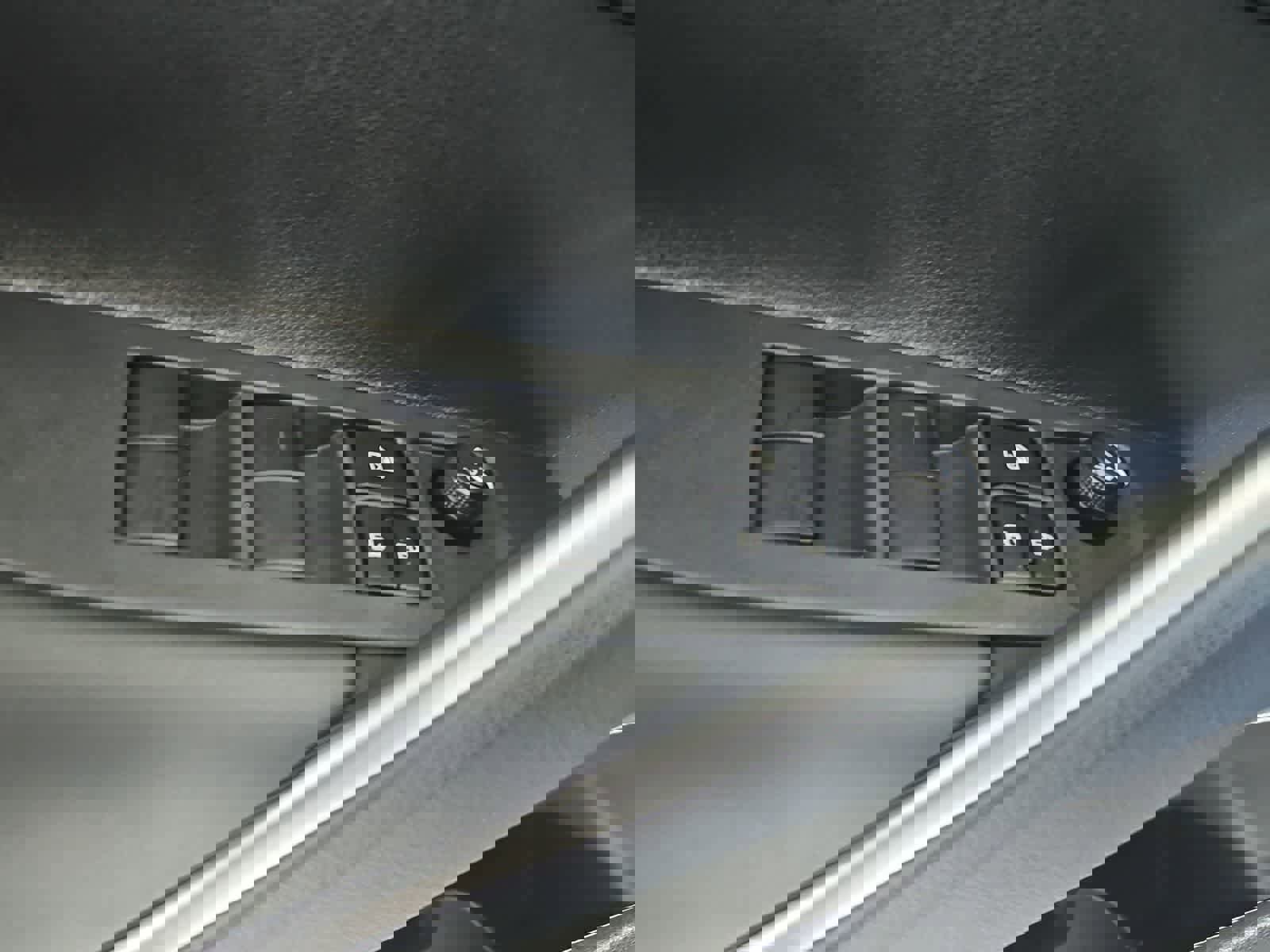 Used 2023 Toyota Corolla Cross LE image 15