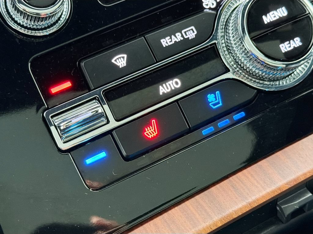 Certified 2023 Lincoln Navigator L Reserve RWD image 20