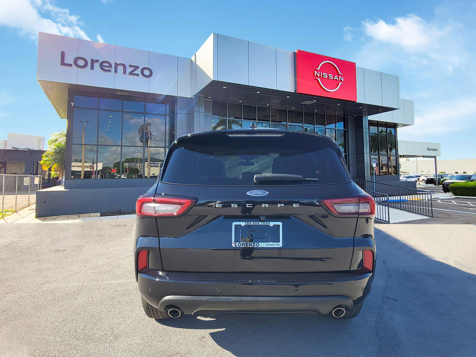 Used 2024 Ford Escape ST-Line w/ Tech Pack #1 image 6