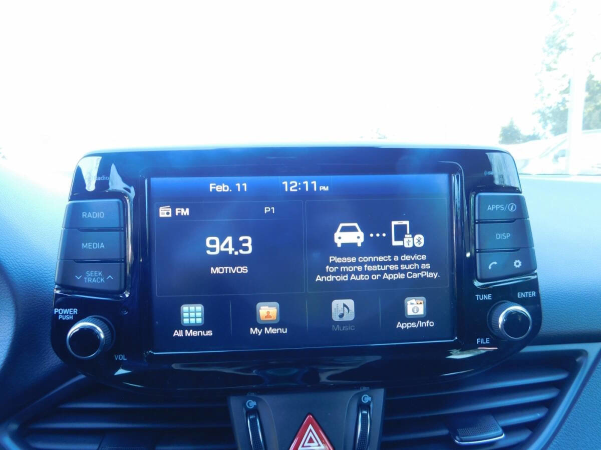 Used 2019 Hyundai Elantra GT N Line image 12