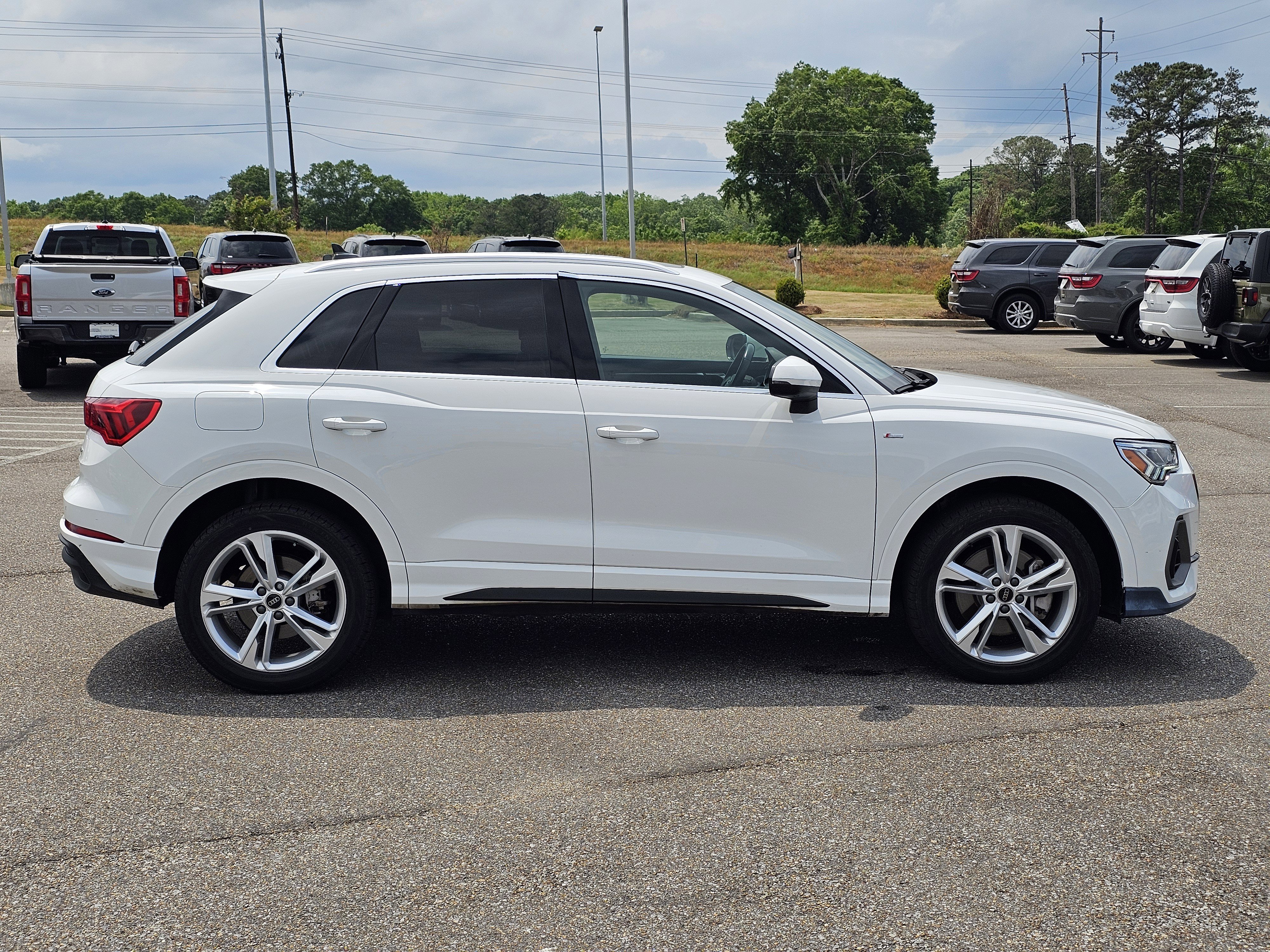 Used 2024 Audi Q3 2.0T Premium Plus AWD/4WD image 7