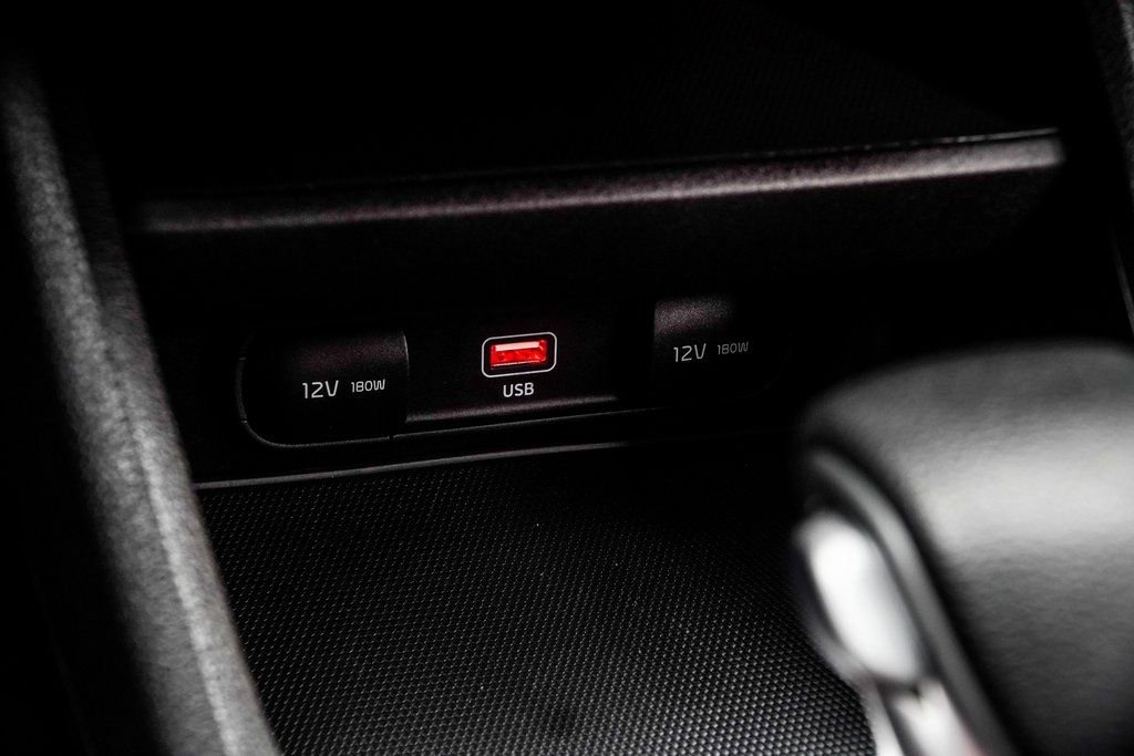 Used 2023 Kia Forte LXS w/ LXS Technology Package image 22