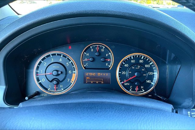 Used 2015 Nissan Armada Platinum w/ 2nd Row Captain Seat Package RWD image 13