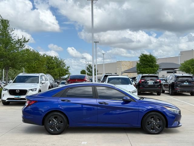 Used 2023 Hyundai Elantra SEL image 5