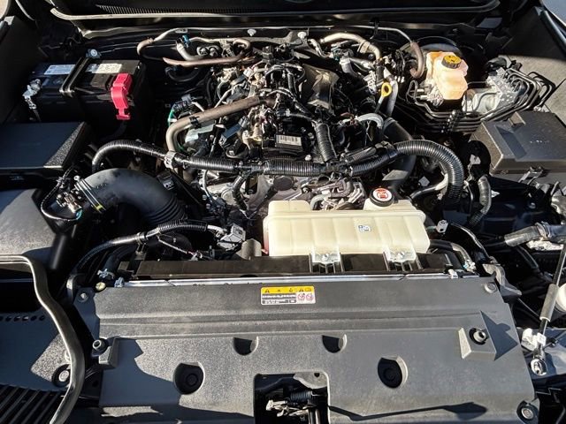 Used 2024 Toyota Tacoma TRD Off-Road w/ TRD Off Road Premium Package image 29