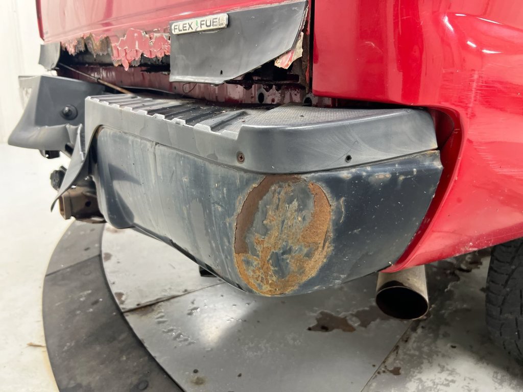 Used 2014 Ford F250 XL w/ Power Equipment Group AWD/4WD image 32